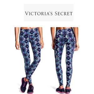 Victoria's Secret Multicolor Tribal Aztec Print
Knockout Tight Leggings XS